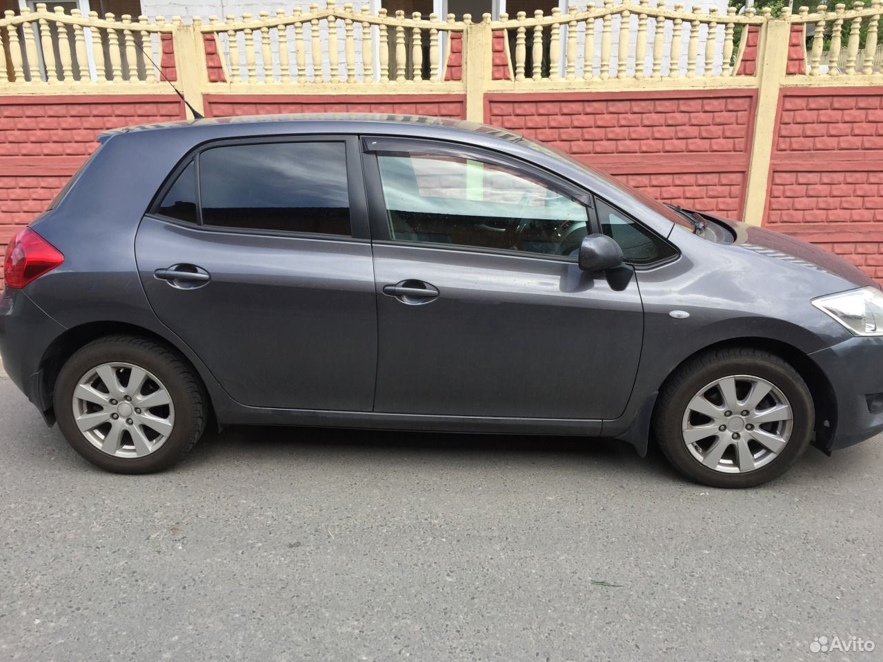 Toyota Auris 1.6 AMT, 2009, хетчбэк