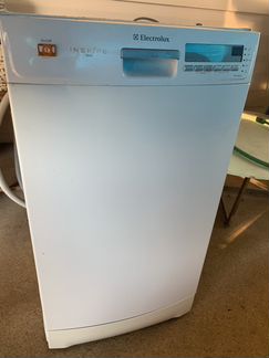 Посудомоечная машина Electrolux ESF 46010