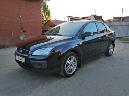 Ford Focus 2.0 МТ, 2006, седан