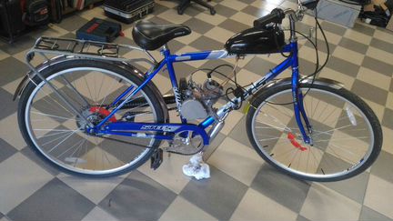 Продам велосипед с даиоотелеи6 f80
