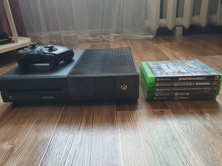 Xbox ONE 1TB +10 игр в подарок
