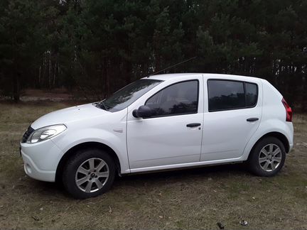 Dacia Sandero 1.4 МТ, 2009, 176 000 км