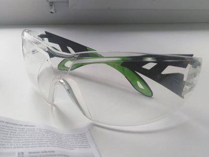 Защитные очки uvex pheos
