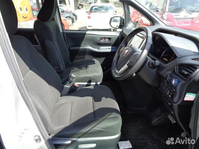 Toyota Voxy 1.8 CVT, 2018, 24 000 км