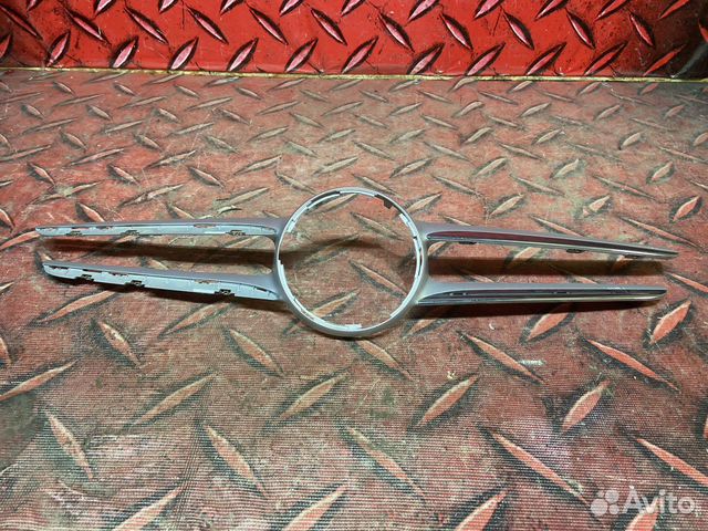 Облицовка решетки радиатора Mercedes C W205