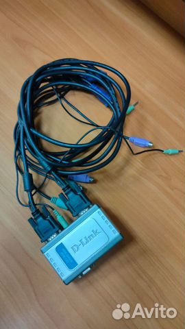 KVM переключатель D-Link KVM-121