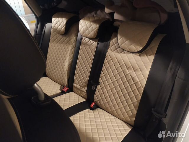 Чехлы на автомобильные сидения