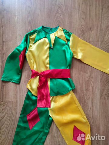 Костюм карнавальный петрушка прокат