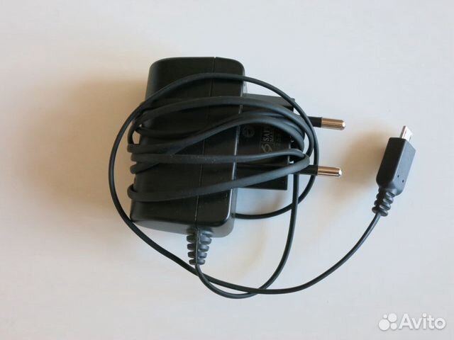 Зарядное устройство Sony Ericsson EP310