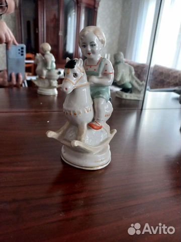 Фарфоровые статуэтки