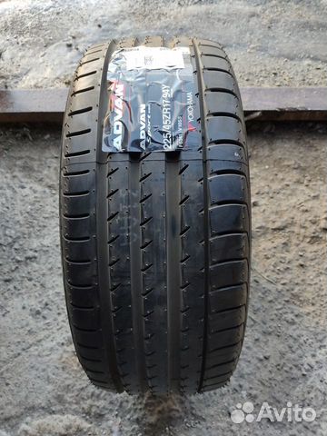 Yokohama Advan Sport V105S 225/45 R17 94Y