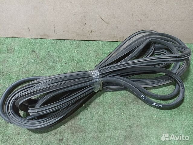 Резинка уплотнительная SsangYong Kyron I рестайлин