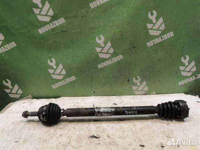 Полуось передняя правая Фольксваген Гольф 3 Венто