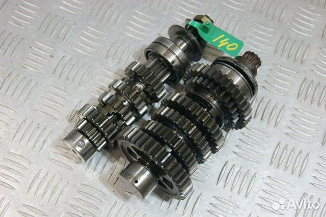 Коробка передач (кпп) Suzuki GSX-R400R