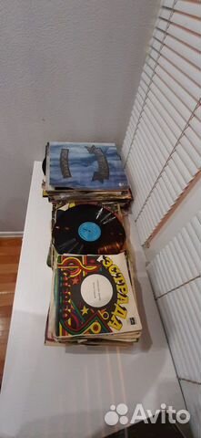 Грампластинки в ассортименте
