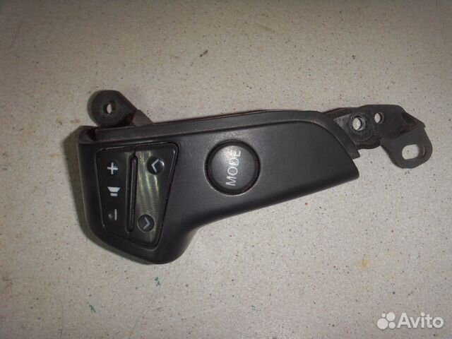 Кнопка многофункциональная Toyota Avensis II T250
