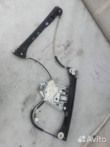 Стеклоподъемник пер. правый Mercedes W203