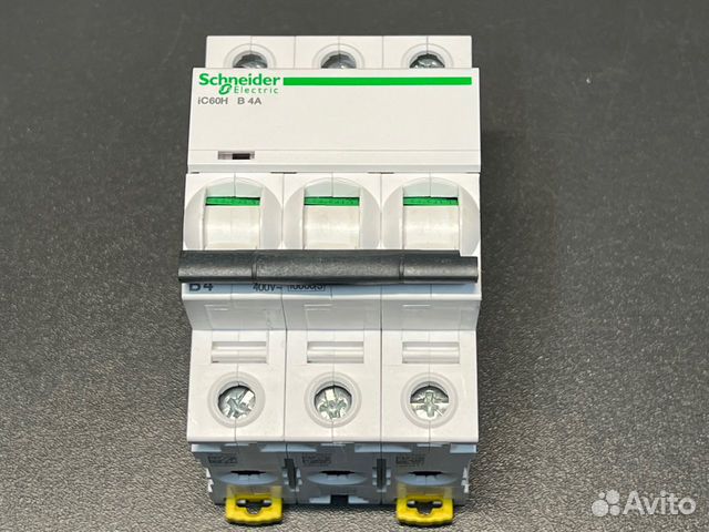 Schneider electric ic60n 3p