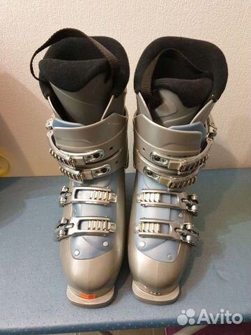 Горнолыжные ботинки salomon irony 550