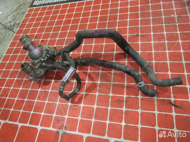 Корпус термостата на Mitsubishi Galant E64A