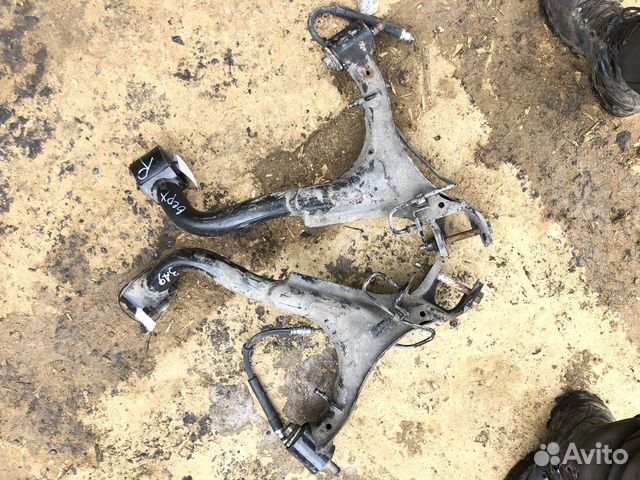 Рычаг задний верхний Range Rover Sport L320