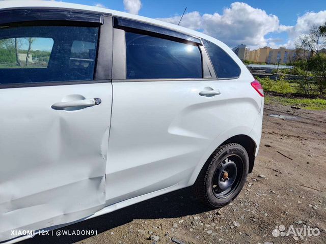 LADA XRAY 1.6 МТ, 2019, битый, 92 000 км