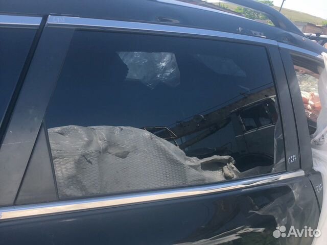 Mazda CX-9 Стекло заднее правое