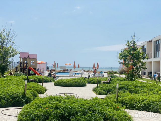 

1-к. квартира, 37 м², 1/2 эт.
