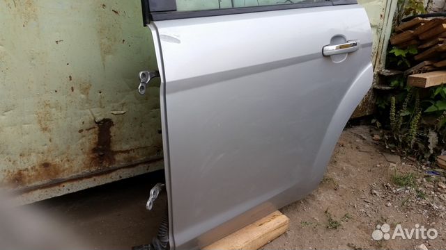 Дверь задняя левая Ford Focus 2 wagon 2008-2011 Дверь задняя левая Ford Focus 2 wagon 2008-2011
