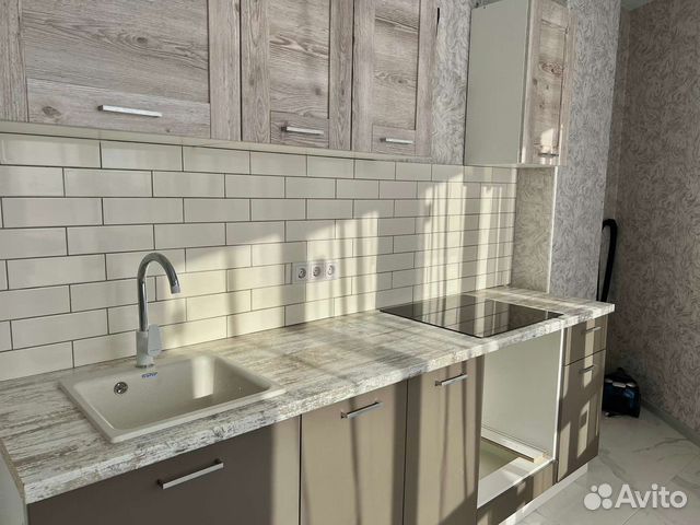 

1-к. квартира, 42 м², 16/22 эт.