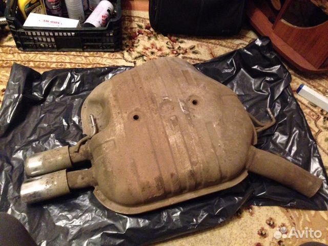 Глушитель BMW E60 оригинал Глушитель BMW E60 оригинал