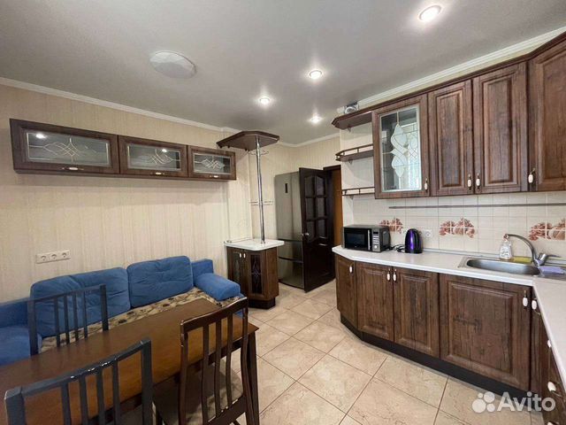 

1-к. квартира, 44 м², 3 кровати