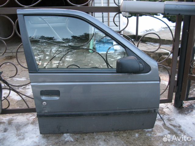 Peugeot 405 87-97 дверь передняя правая Peugeot 405 87-97 дверь передняя правая