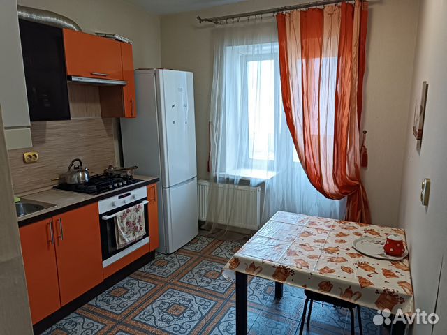 

1-к. квартира, 42 м², 3 кровати
