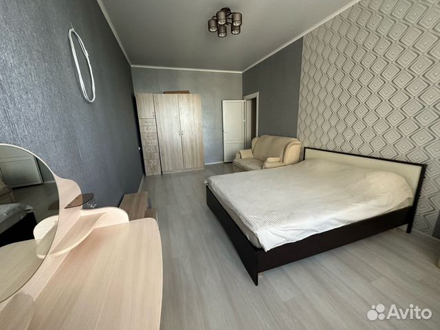 

2-к. квартира, 76 м², 12/12 эт.