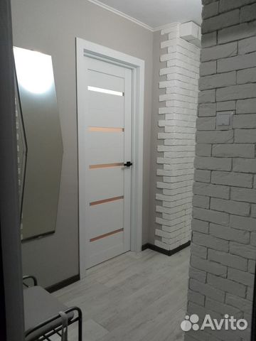

1-к. квартира, 34 м², 1/9 эт.