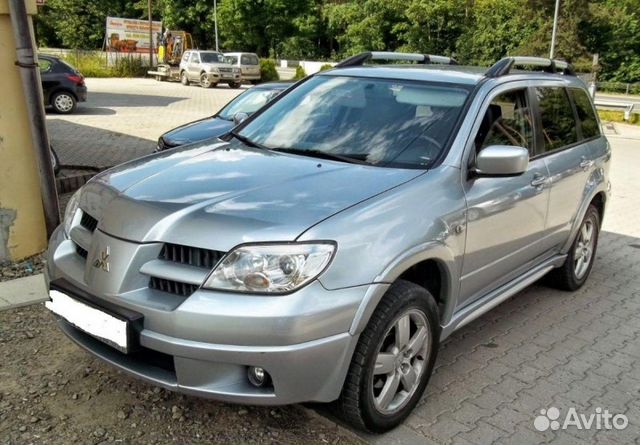 Лобовое, заднее стекло на а/м Mitsubishi Outlander