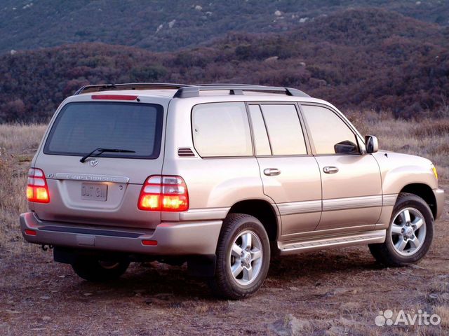 Лобовое, боковое, заднее стекло ToyotaLandCruiser1