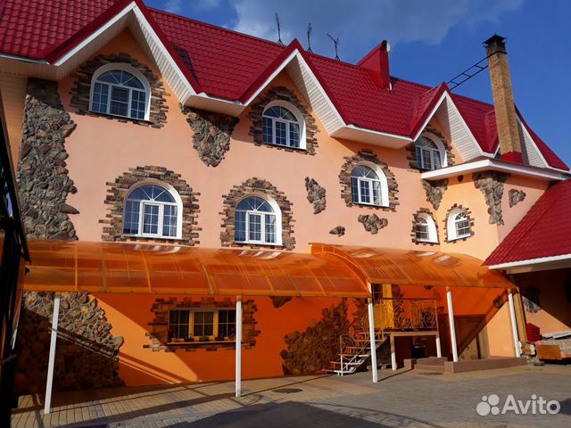 

8-к. коттедж, 560 м²