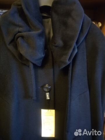 Красивое новое пальто Разм.58-60 Красивое новое пальто Разм.58-60