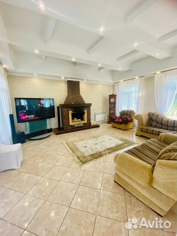 

5-к. коттедж, 360 м²