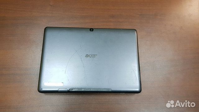 Планшет Acer Iconia Tab W500 + докстанция