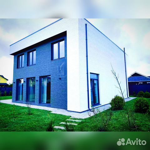 

8-к. коттедж, 438 м²
