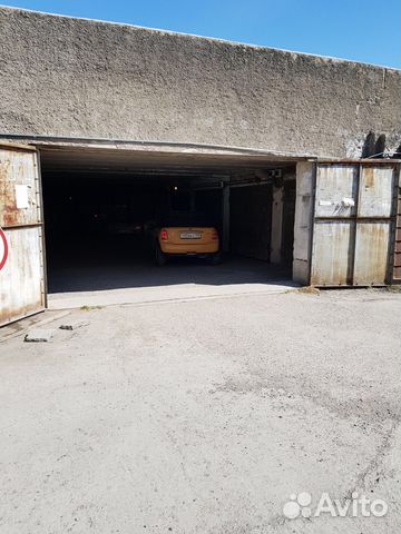 Гараж, > 30 м² Гараж, > 30 м²