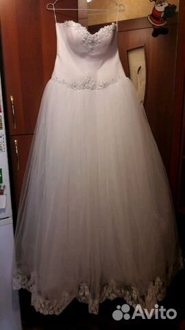 Свадебное платье. Размер 44-48 Свадебное платье. Размер 44-48