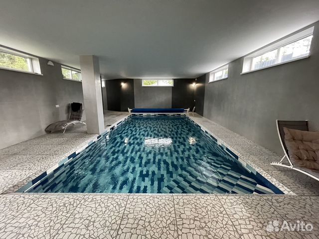 

10-к. и более дача, 700 м²