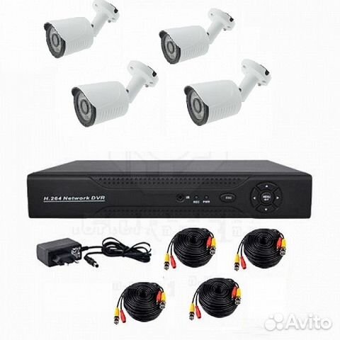 Комплект видеонаблюдения уличный на 4 камеры
