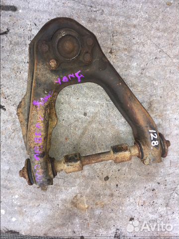 Рычаг передний верхний правый Ssang Yong Musso