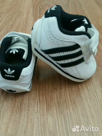 Кроссовки детские adidas новые
