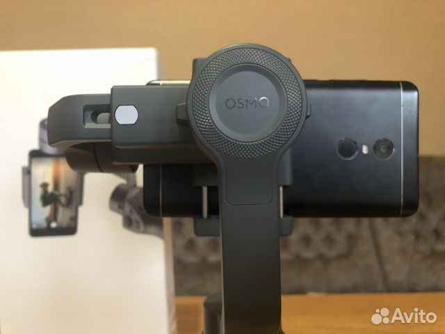 Электрический стабилизатор для смартфона DJI Osmo